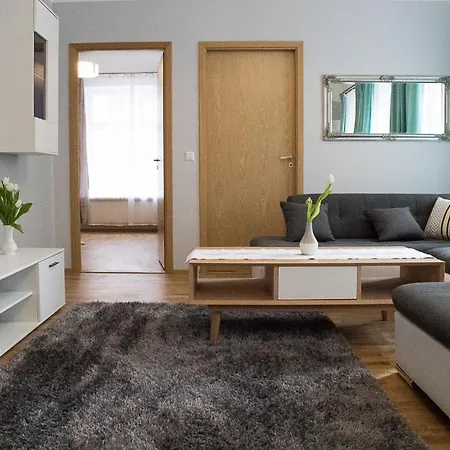 Melorell Apartment *